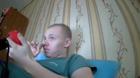 leo_timm online show from April 4, 12:46 pm