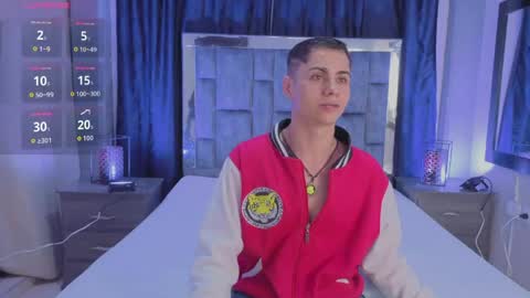 leomonnroe online show from April 1, 7:11 pm