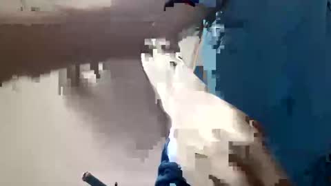 Reyes online show from January 6, 7:40 pm