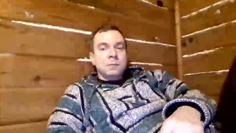 Snapshot of leskator9 chatting on October 21, 10:07 am kikaha online show from October 21, 10:07 am