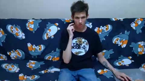 lester_broo online show from June 20, 10:37 pm