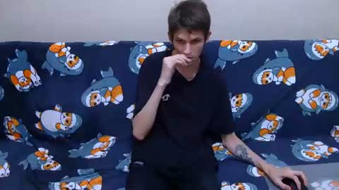 lester_broo online show from July 12, 9:50 pm