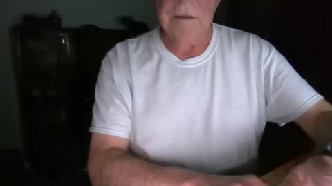 letscum2gether0 online show from March 17, 12:58 am