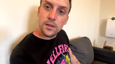 lilithgaze online show from October 8, 4:39 am