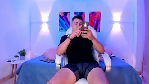 lexmiller_ online show from July 30, 2:55 am