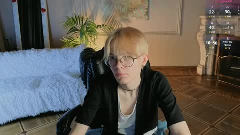 LIAM online show from April 26, 5:38 am