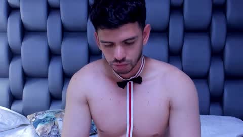 liam_miller25 online show from December 19, 12:40 am