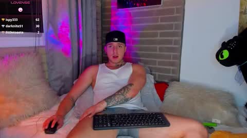 liam online show from December 20, 6:20 am