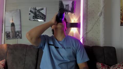 liam online show from November 5, 1:02 pm