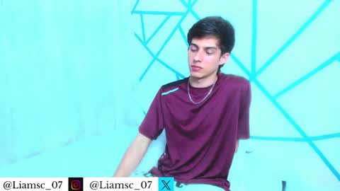 Liam scott77 online show from April 12, 2:04 am