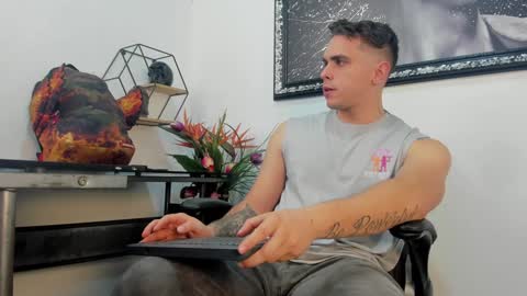 Liam online show from January 11, 1:11 pm