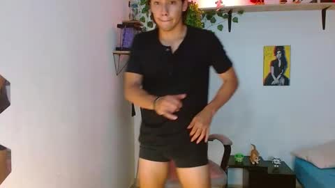 liamxul online show from November 3, 6:43 pm