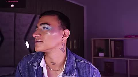 LiamDeep online show from February 5, 8:49 pm