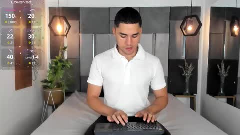 Liam online show from September 16, 11:11 am