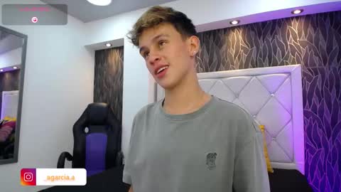 liam online show from March 6, 5:04 am