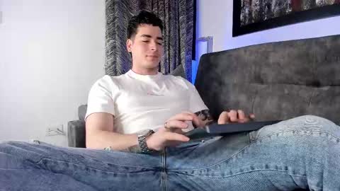 liamwyatt_ online show from February 12, 5:02 am