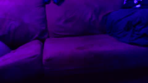 IM A BAD DAWGY WOOF WOOF online show from October 23, 11:30 pm