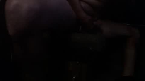 lickurlipz1 online show from July 8, 7:34 am