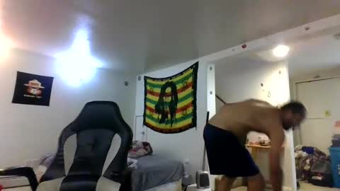 Snapshot of lightskinned666 chatting on September 20, 7:36 pm lightskinned666 online show from September 20, 7:36 pm