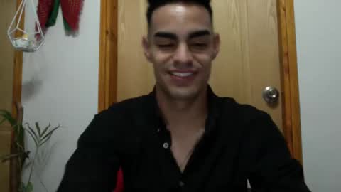 Snapshot of liiam_collins chatting on January 5, 9:37 am liiam online show from January 5, 9:37 am