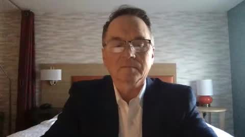 liketowatch online show from February 11, 11:01 pm