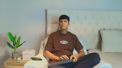 lil online show from January 12, 7:07 pm