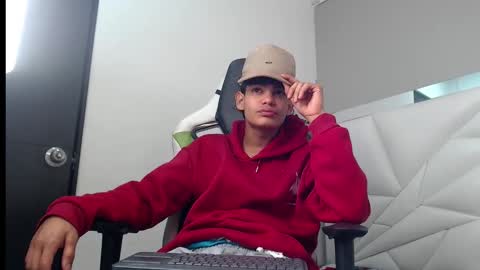 LIAM online show from December 21, 3:36 am