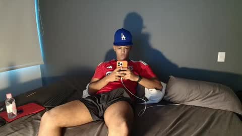 Dante online show from December 21, 10:30 pm