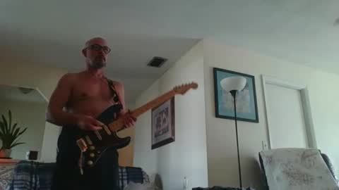 lildicksissy online show from February 15, 8:17 pm