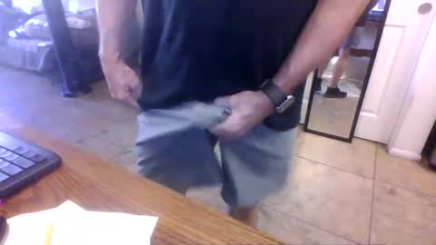 lilpackage69 online show from January 18, 9:17 pm