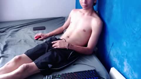 linger420 online show from February 25, 5:25 pm