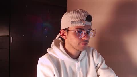 Daniel online show from November 15, 4:25 am