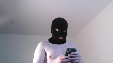 lizzzzerss online show from February 21, 9:10 am