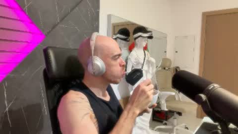 logan__kelly online show from July 27, 4:03 pm
