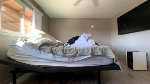 Loganjackson219 online show from February 7, 4:02 pm