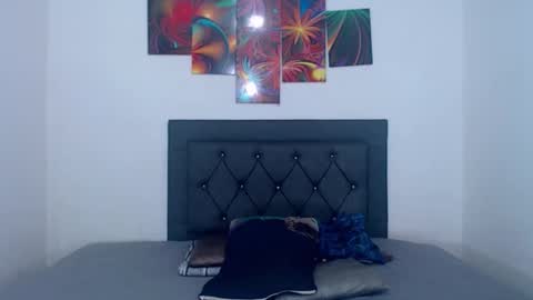 logannthh online show from March 28, 2:50 pm