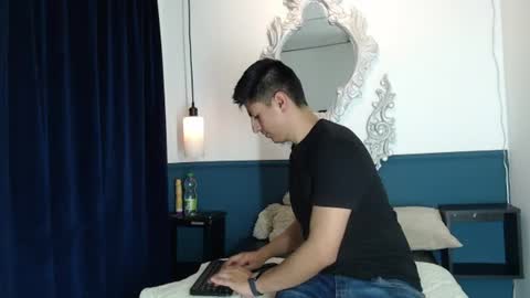 andy online show from July 25, 2:19 am