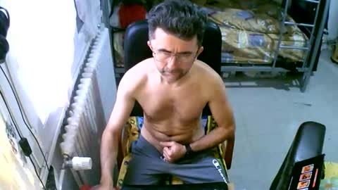 lokoum39 online show from December 23, 10:35 am