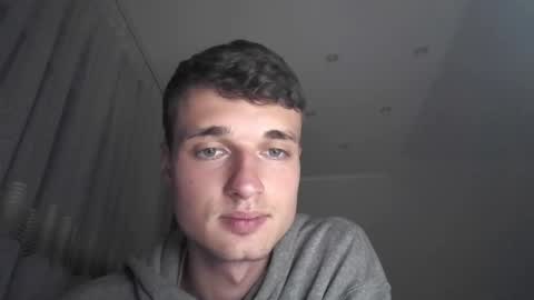 london_tomy online show from December 21, 2:19 am