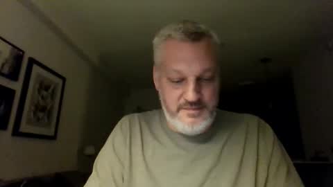 long_leg_steve online show from March 12, 4:09 am