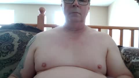 look823 online show from July 26, 2:58 pm