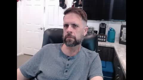 lookyherre online show from April 16, 4:40 pm