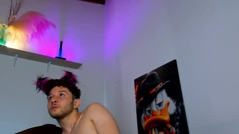 JUAN  JUAN online show from September 15, 10:38 am