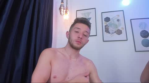 JUAN  JUAN online show from January 5, 2:06 am