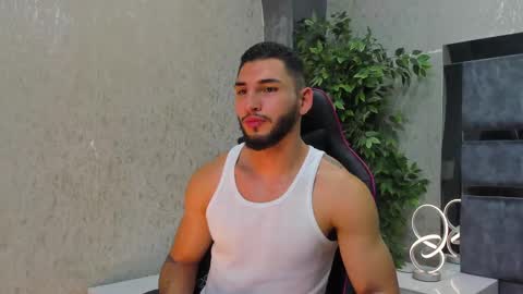 Louis online show from November 9, 3:32 am