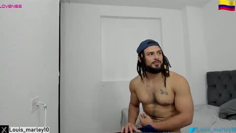 louis_marley_ online show from April 1, 12:01 am