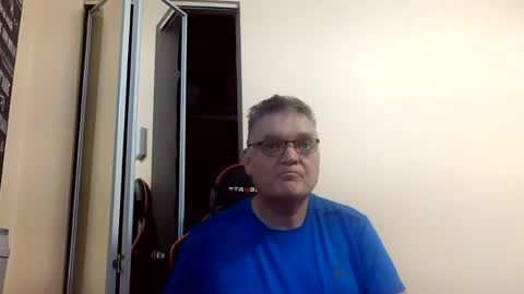 loumtl3 online show from July 29, 12:26 pm
