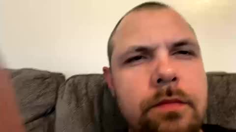 lovecurve_ online show from October 10, 5:40 pm