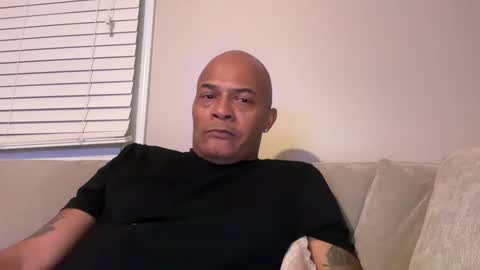 loved19 online show from January 13, 4:28 am