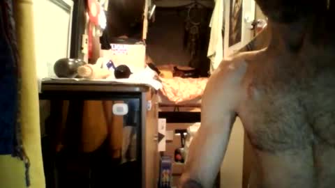 Snapshot of lovefeetcams27 chatting on October 28, 11:07 pm lovefeetcams27 online show from October 28, 11:07 pm